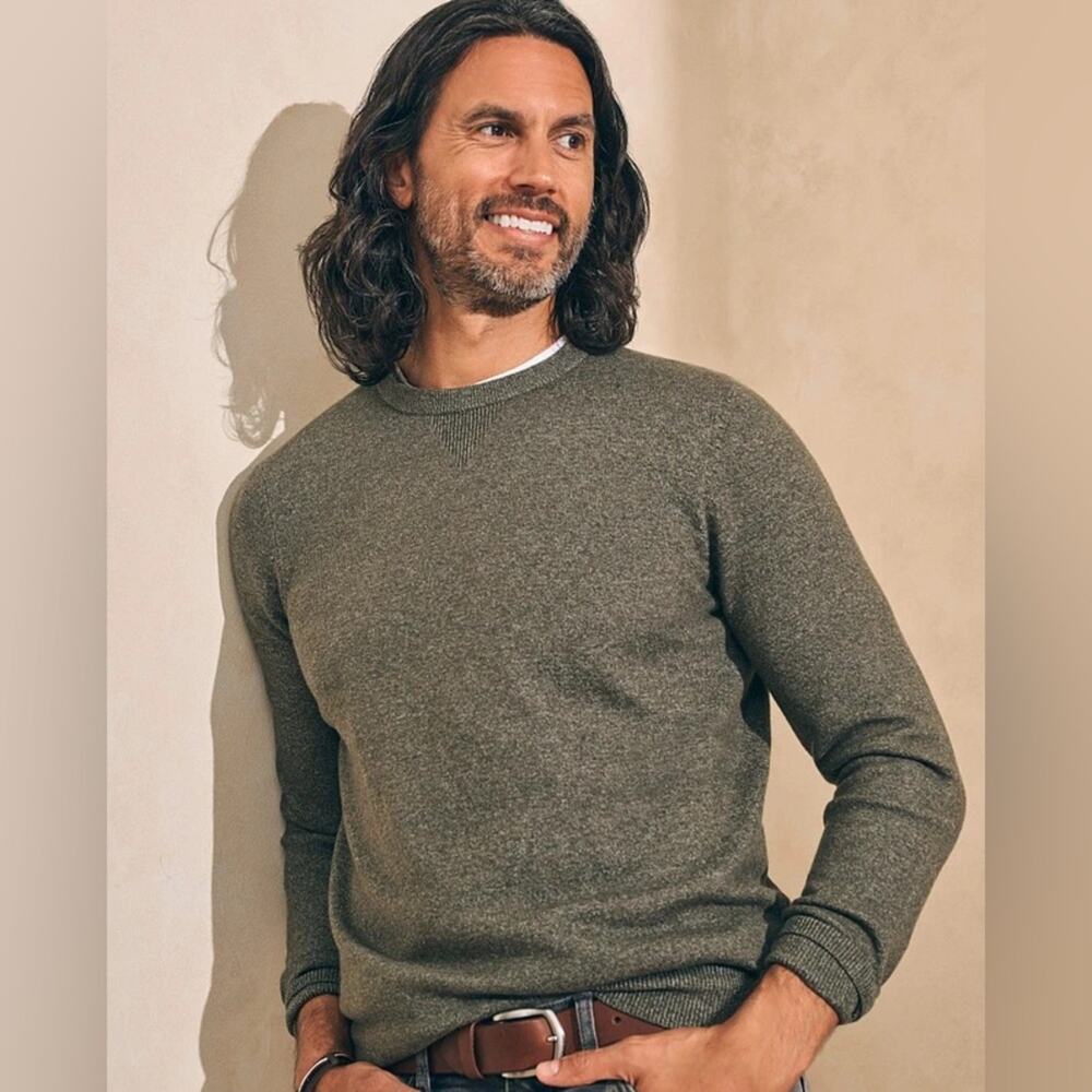 Faherty Jackson Hole Crew Sweater in Olive Green size XXL